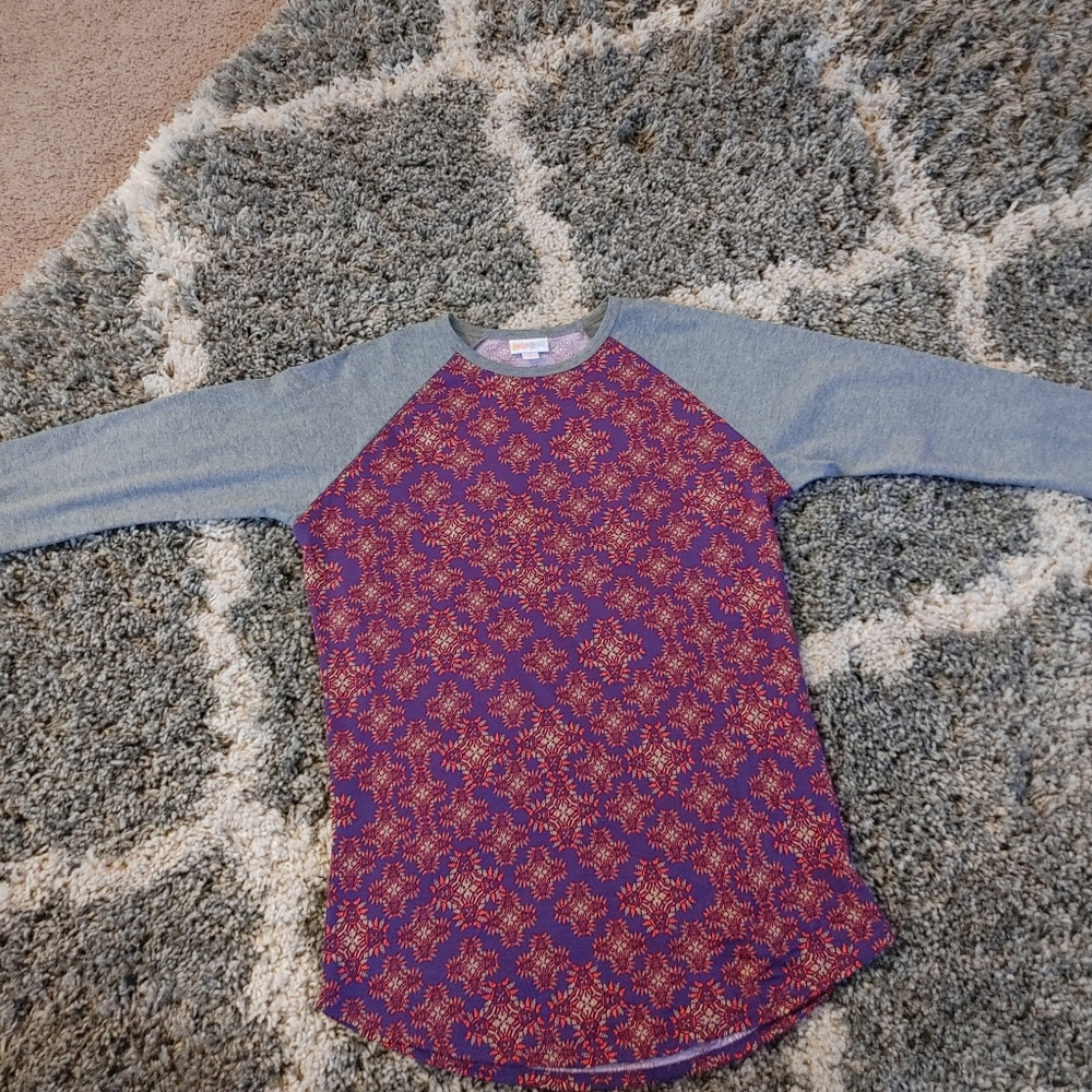 LuLaRoe Randy Rose Baseball Tee Small